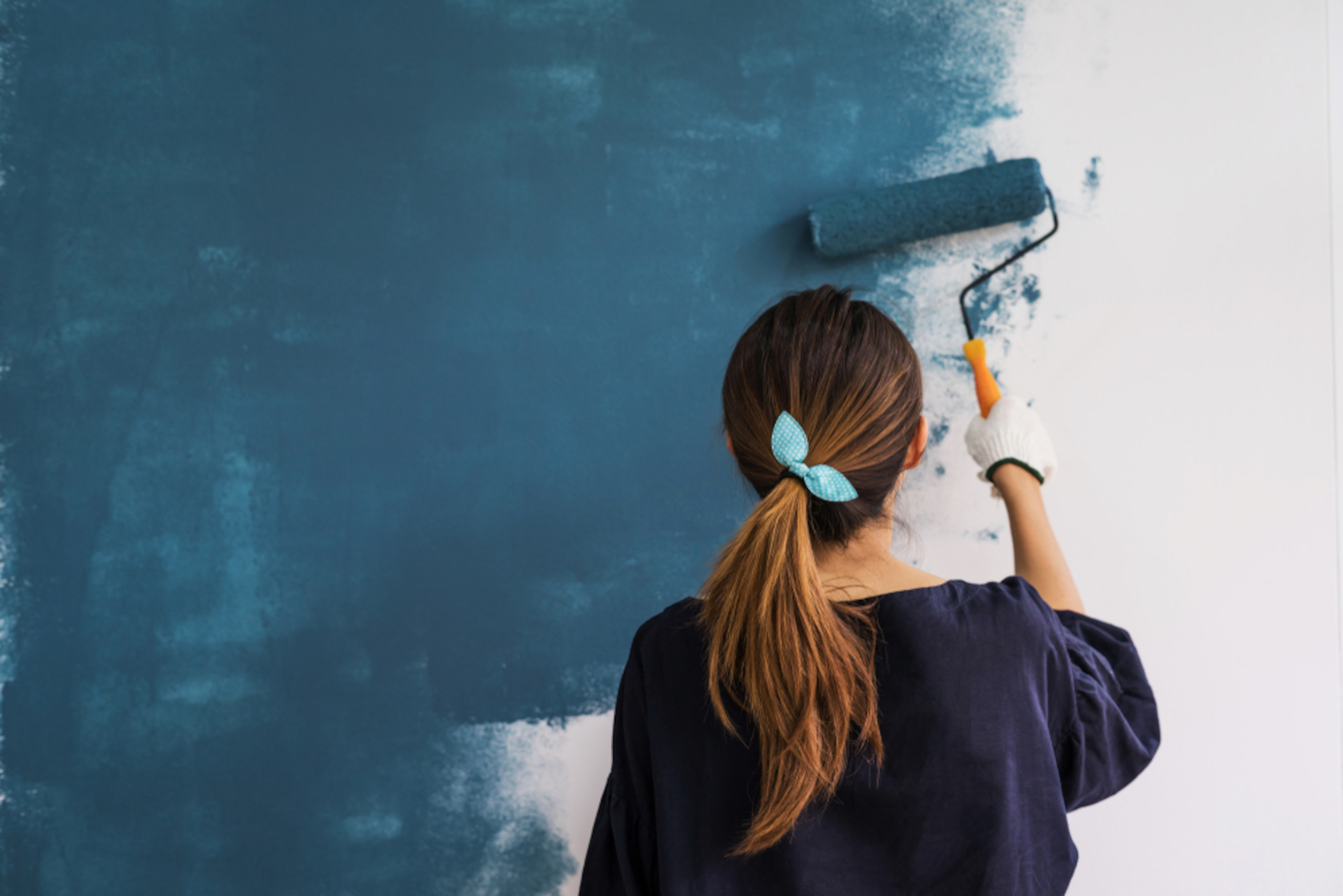 Maintaining Vibrant Walls (2) Maintaining Vibrant Walls (2)